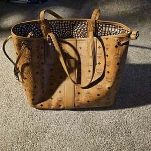 MCM Liz Shopper/Tote